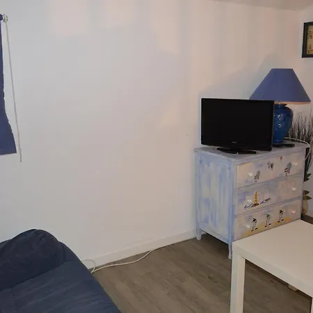 Holiday home Vertmarines 85